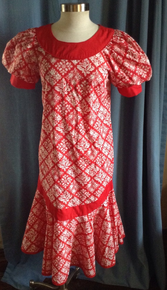 Vintage hawaiian dress with Gem