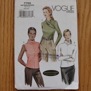 Vintage Vogue Misses' Top Pattern 7799 Size 6-8-10 new uncut