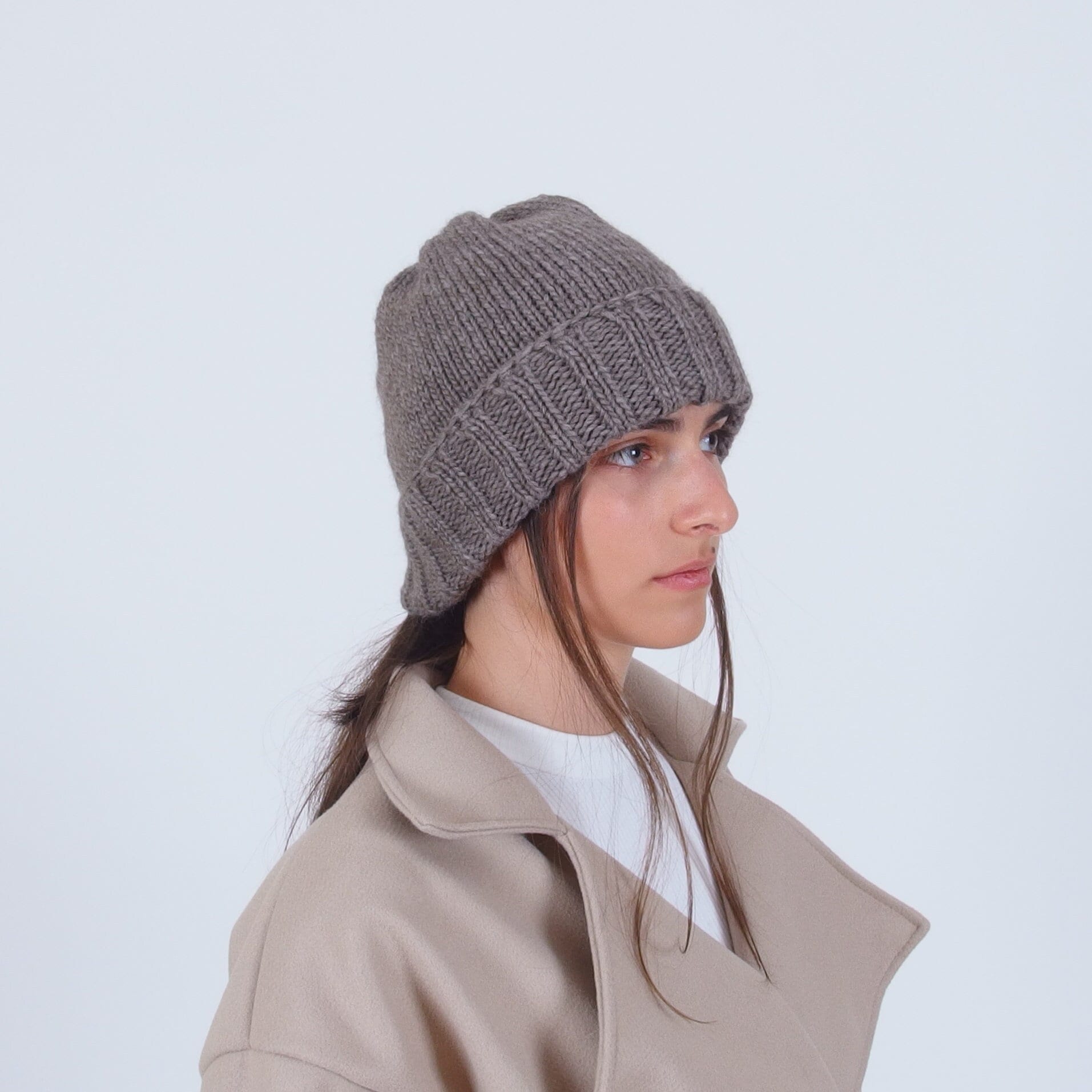 Chunky Hand Knit Winter Hat, Alpaca Wool Winter Hat, Warm  display picture 2