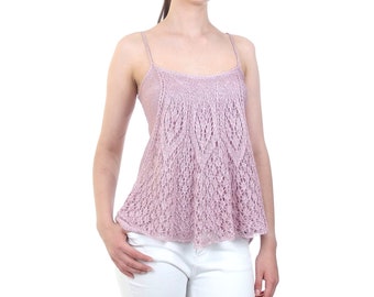 Rückenfreies Top mit verstellbaren Trägern, Rückenfreies Top mit gekreuztem Rücken, Rosa Sommerstrick Top mit gehäkelten Spaghetti trägern