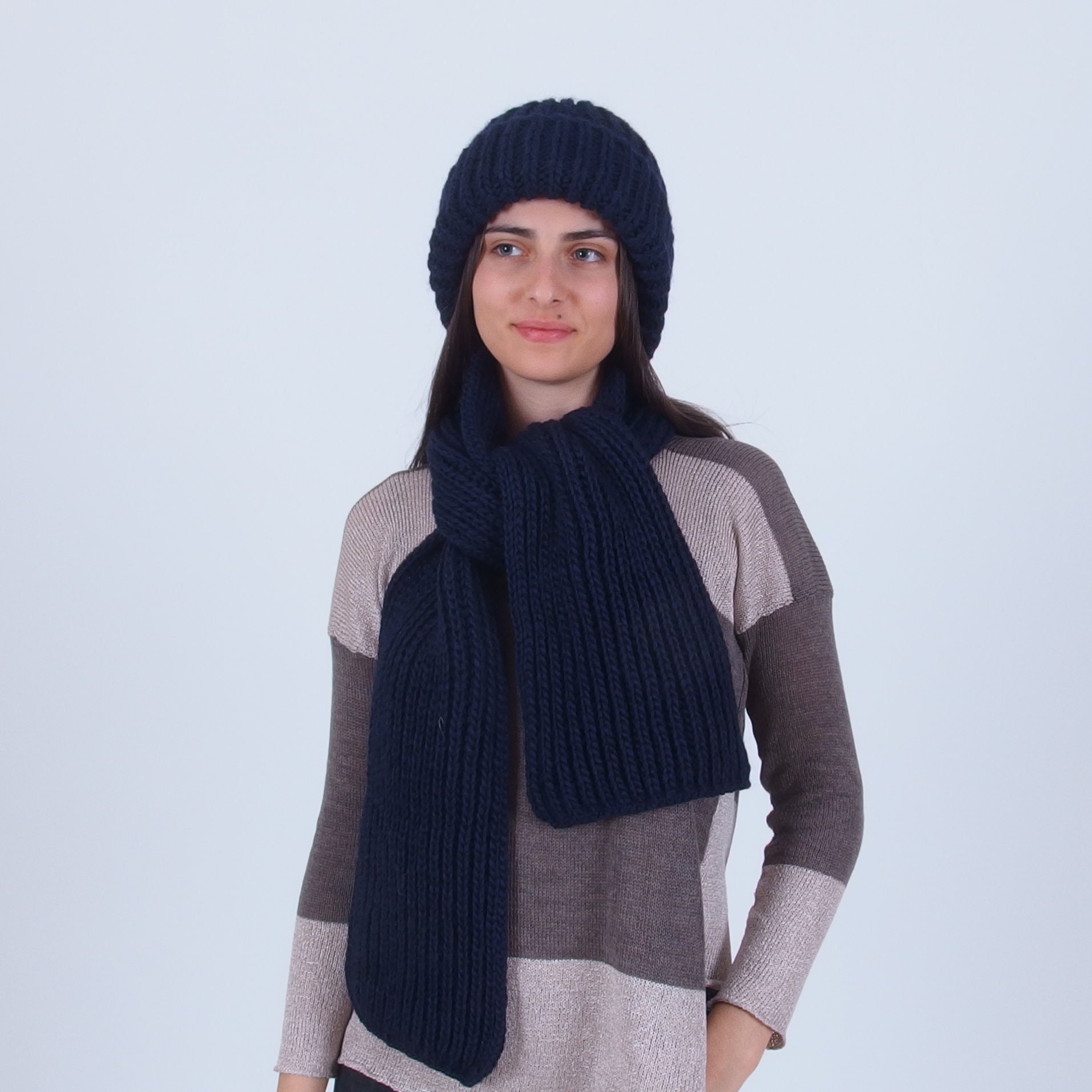 hat and scarf set grey