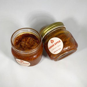 8 oz Liberian Spice "MAMA ETTA Hot Pepper Sauce"