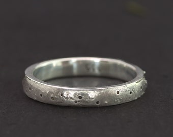 Silver Stardust Night Sky Ring-  engravable sterling silver ring crafted from 935 Sterling Silver - Skolland Jewelry