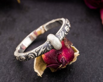 Claires Rose Key Ring © Outlander Sterling Silver Floral Blade in Bow Style Ring- Your Choice of Finish-Skölland Jewelry