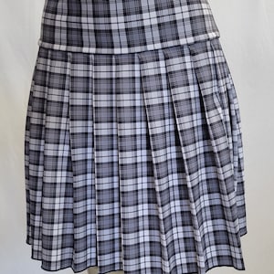 LONG SKIRT Spandex Pleated Plaid (Graymatter)