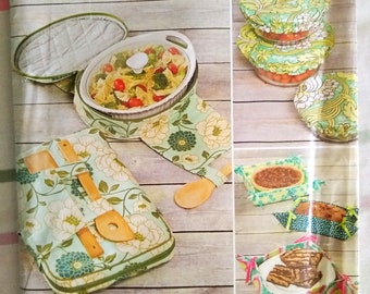 Potluck Party Casserole Covers Carriers 1236/ S0478 Simplicity sewing pattern Accessories casserole carrier bowl covers, fabric gift baskets