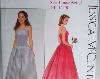 Junior Dress Simplicity #8917 Junior size 3/4-9/10, long formal dress, fitted bodice full skirt sleeveless straps corset Jessica McClintock