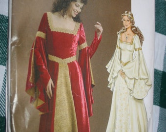 reduced! Costume pattern#4571 Butterick  sz 6-12-14-20, Ren Faire, Camelot Medieval dress queen court lady princess flowing bell sleeves.