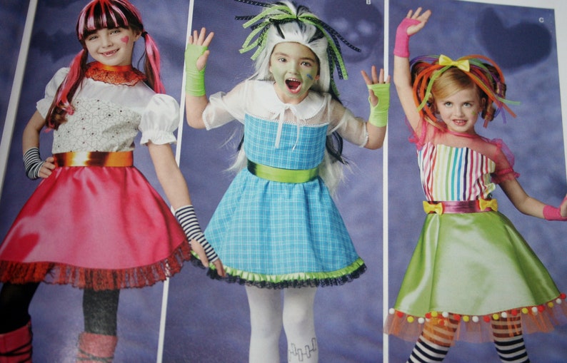 Girl Costume Pattern Sz 714, Simplicity 1350 / S0798 Monster High