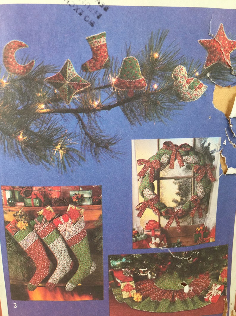 70s Christmas Ornaments, Simplicity 9207, Sewing Pattern, Tree Skirt