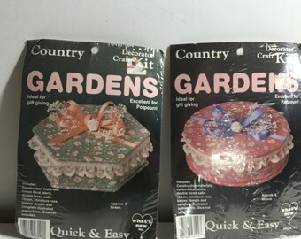 Country Gardens Fabric Box Craft Kit: 6" Hexagon or Round
