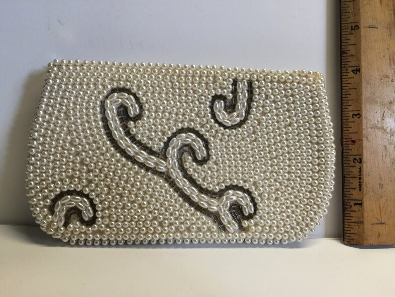 Evening Purse Zippered Clutch Pearl Purse Vintage 1950/'s Wedding Clutch Beaded Clutch Cream Colloid Comb Faux Pearl Clutch Purse Bag