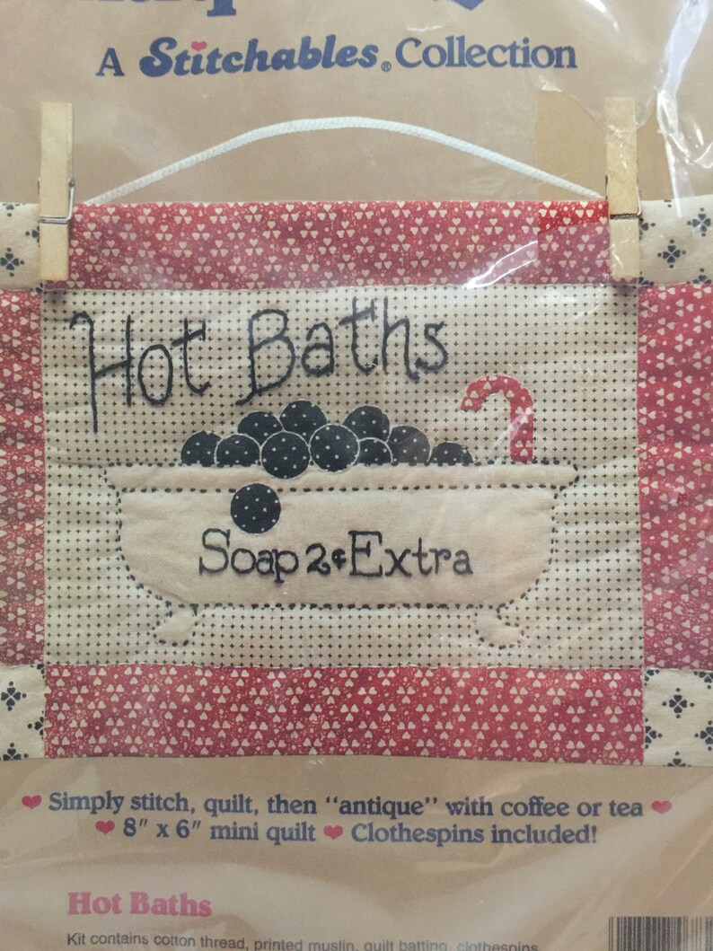 Stitchables Collection Antiqued Quilts Hot Bath Bathroom Picture Embroidery Dimension Kit 7820 Crewel Quilt Wall Hanging Mini Quilt