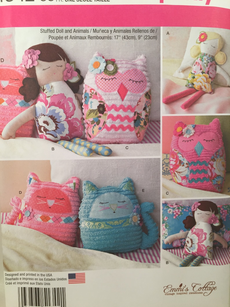 Simplicity Sewing Pattern 1342 Stuffed 17inch Dolls and 9inch Animals