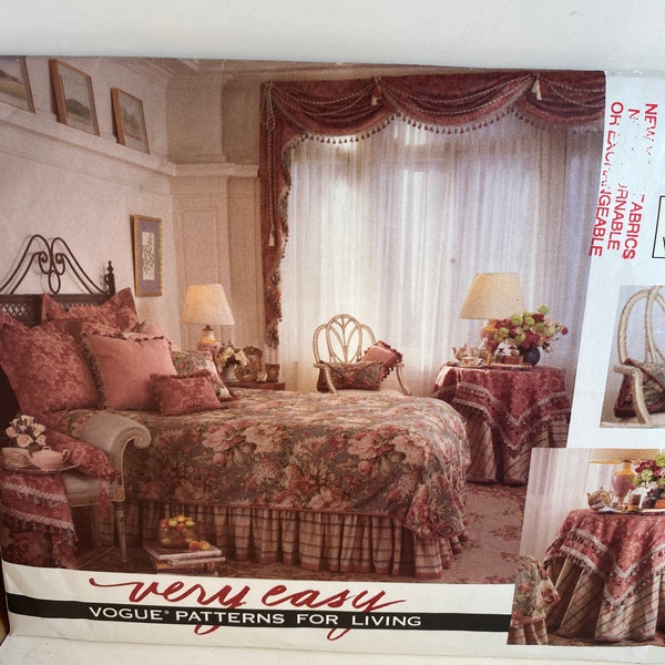 Bedroom Linens, Vogue 2808 Sewing Patterns for Living, Neck roll Pillow, Envelope PIllow, Dust ruffle, Coverlet,Swag curtains, Bebe Winkler