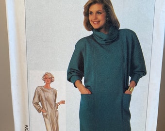 90s Pullover Dress, Simplicity 7038, Cowl Neck, Sewing pattern, Detachable ring cowl, Stretch Knits Only