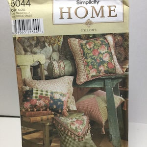 Simplicity 8044 Home Pillows Sewing Pattern: 12 Styles
