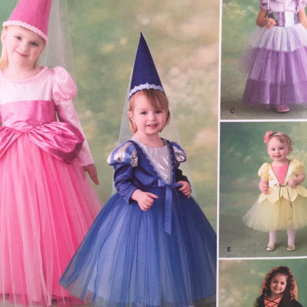 Princess Dress, Princess Costume, Simplicity 2569, Sewing Pattern, Halloween Costume, Medieval Fairy Tale, School Play, Dress Up Costume