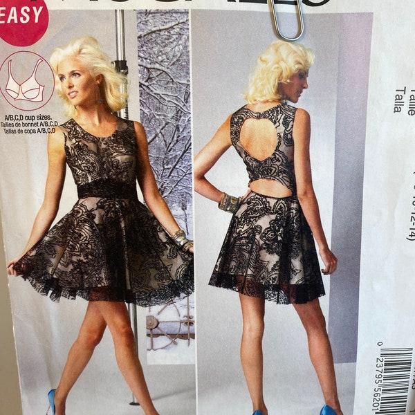 Misses lined Dress, McCall's 6647, Pullover Dress, Unlined bodice, Keyhole back, Party Dress