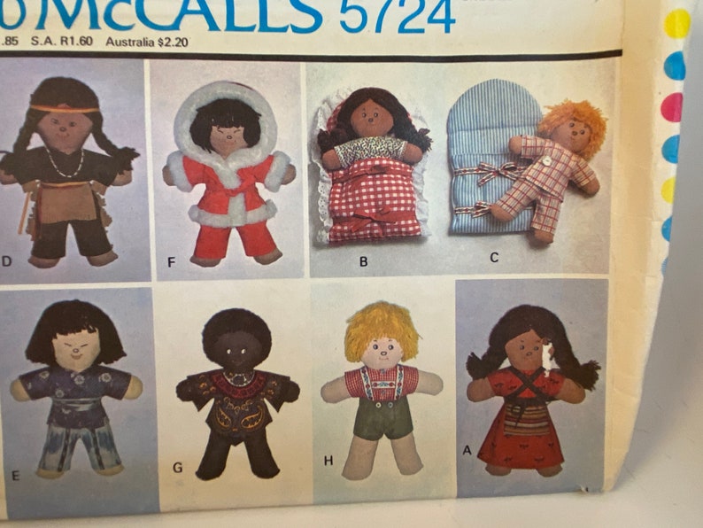 Sewing Pattern Soft Stuffed Dolls International Doll 10 inch Fabric Dolls Doll Clothes McCall/'s 5724 Fabric Dolls Doll Sleeping Bag