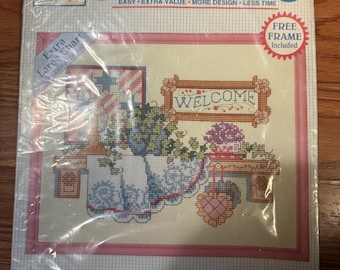 Stitchables, Still Lite Welcome, 10 Count , Counted Cross Stitch Picture, Instructions, Pattern, Kitsss