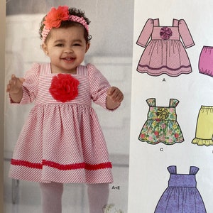 Toddlers Dress, New Look 0953, Sewing Pattern, Matching Panties, Babies Dress, Below Elbow Sleeves, Square Neck, Sleeveless Dress, Dress