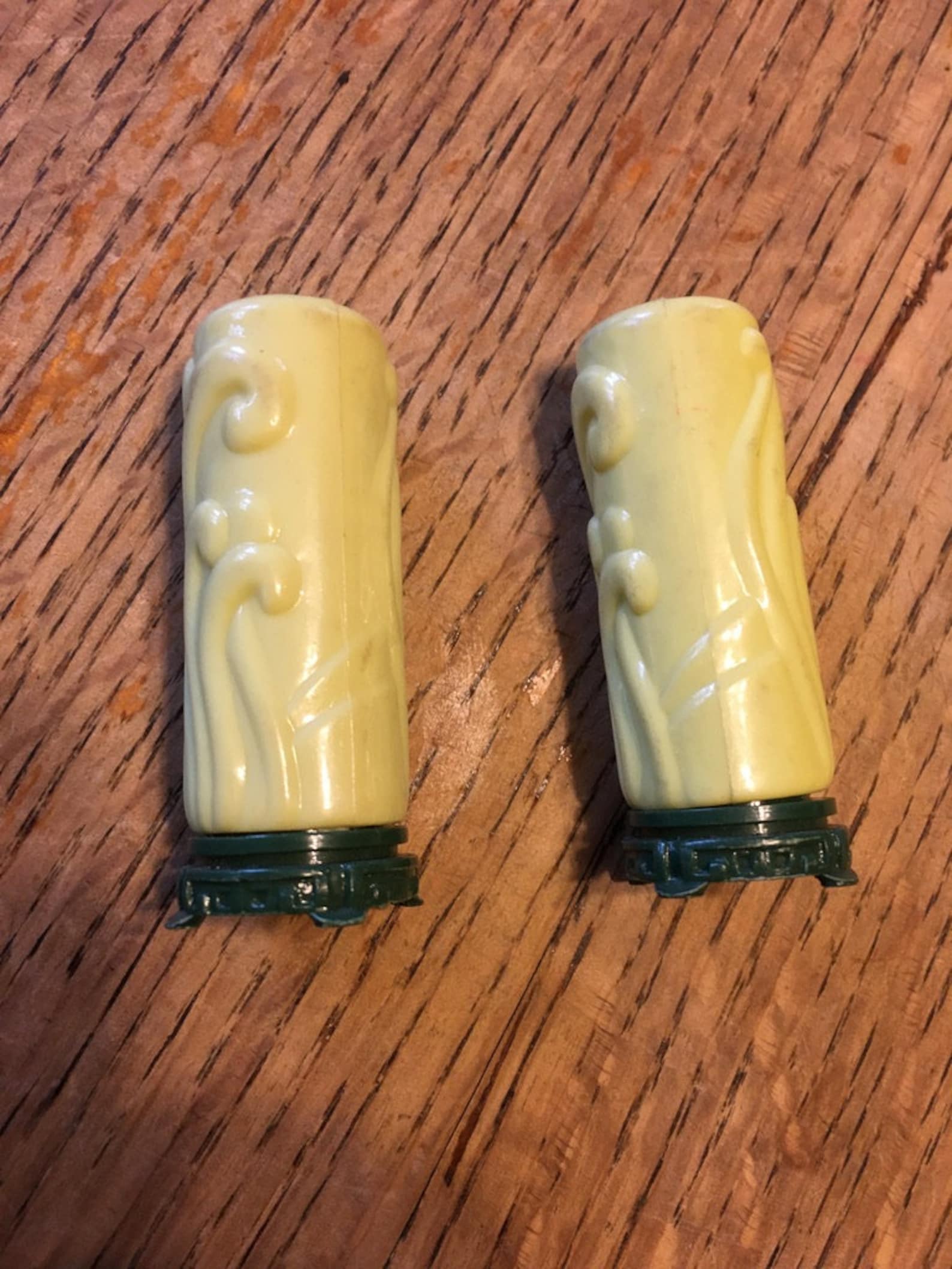 Vintage Plastic Salt and Pepper Shakers, Superlon Products, Jade Style