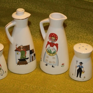 Vintage Penn Dutch by Royal Sealy Made in Japan Ceramic China, Salt, Pepper, Oil and Vinegar