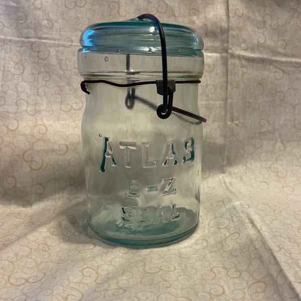 Vintage Atlas E-Z Seal Canning Jar,  Turquoise/Aqua Glass Bail Top and Original Glass Lid