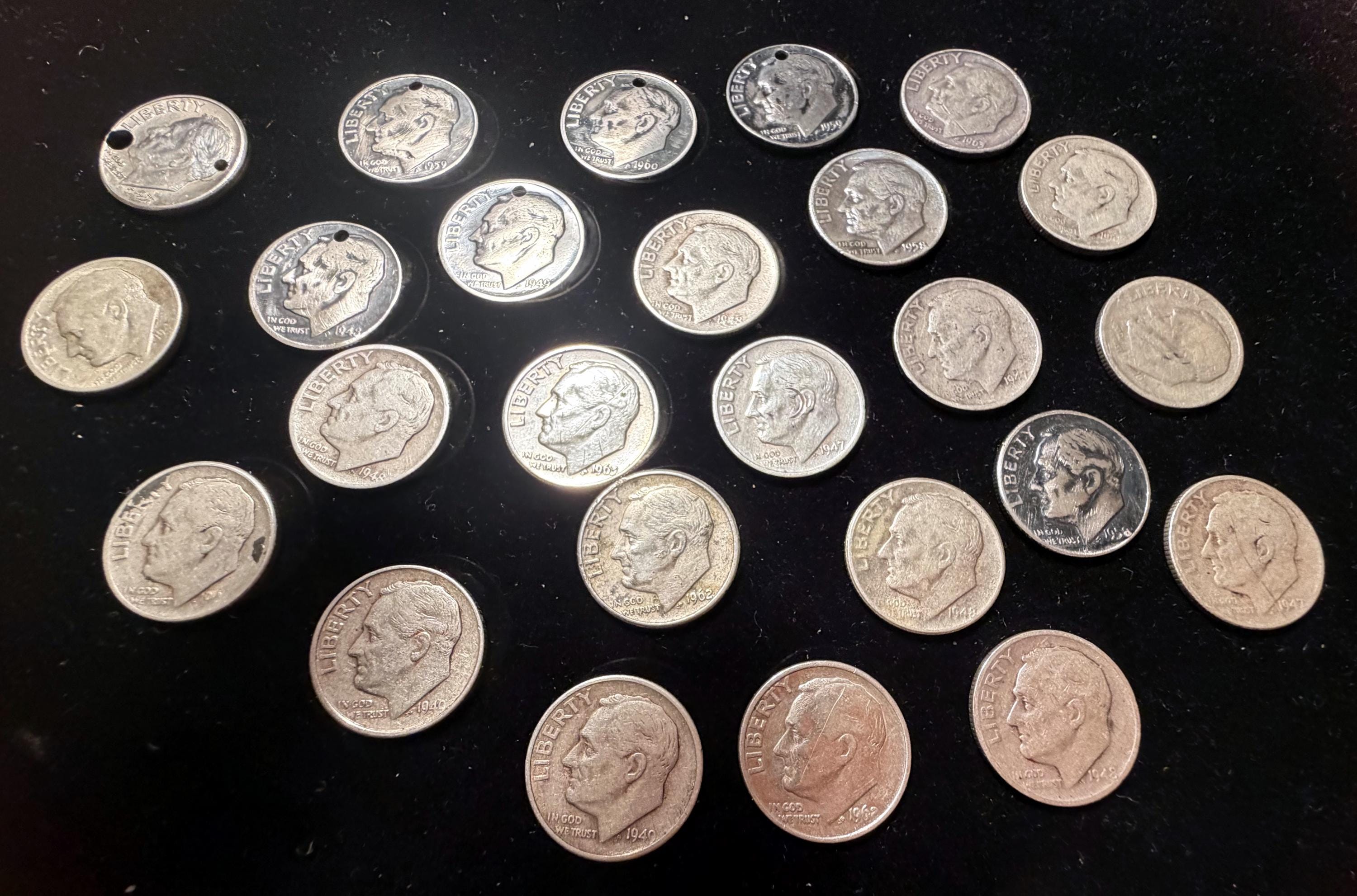 2004年 90%銀 ルーズベルト1ダイム 50枚1ロール ルーズベルト ダイムズ: 回復力と慈善活動の肖像