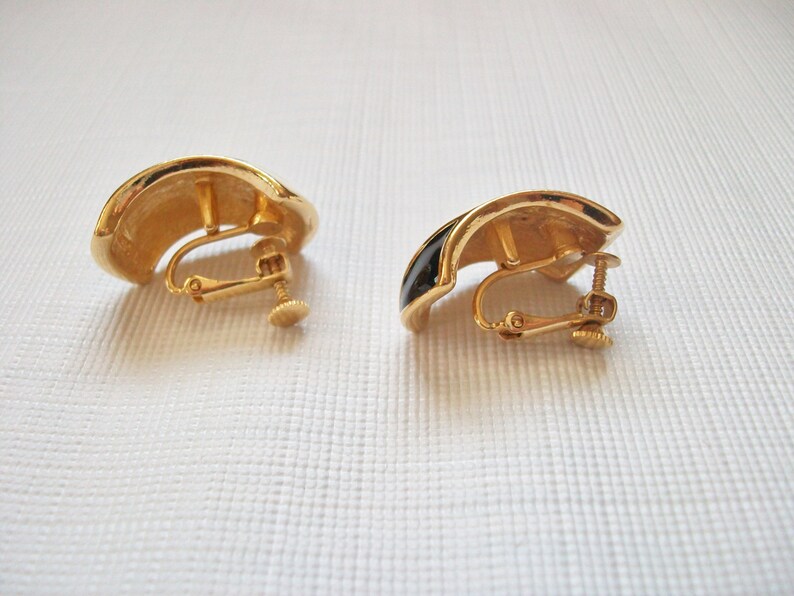 Napier Striped Screw Back Earrings Vintage Gold Tone Curved Etsy