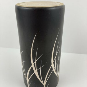 Vintage 1960s Pottery Cylinder Black Flower Vase Wood Branches Retro Decor 画像 2