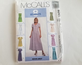 McCall's 9241 Misses'/Vestidos de mujer en dos longitudes con variaciones de manga y escote UNCUT / Tamaño 12 14 16 / Vintage 1990's Dress Pattern