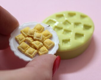 Ravioli Silicone Mold,Molds,Polymer Clay Mold,Silicone Mold For Resin,Mold Dollhouse,Soap,Cake,Cookies,Candy,Chocolate,Mold Italy-ST709