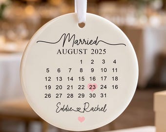 Married Calender Date Ornament,Personalized Wedding Date Ornament,Anniversary Gift For Couple,Newlywed Keepsake,Couple Engagement Ornament