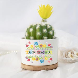 Gift for Teacher,Personalized Flower Pot For Teacher,Thank You For Helping Me Grow,Teacher Appreciation Gift,Back To School Flower Plant