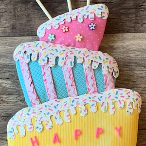 Birthday Cake Wreath Attachment