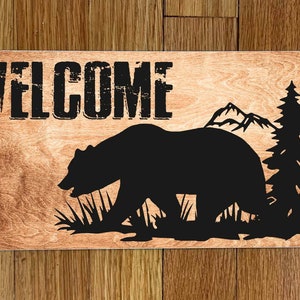 Welcome Bear Wreath Sign