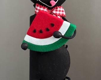 Kicks Ant Wreath Attachment