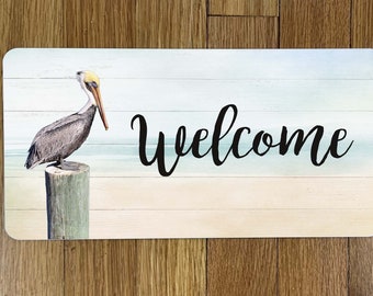 Pelican Welcome_Wreath Sign