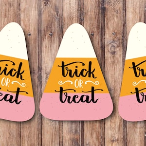 Pastel Set of 3 Trick or Treat Candy Corn