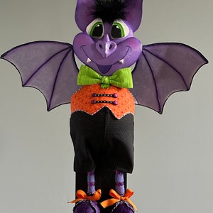 Boomerang Bat Wreath Attachment_Boomerang