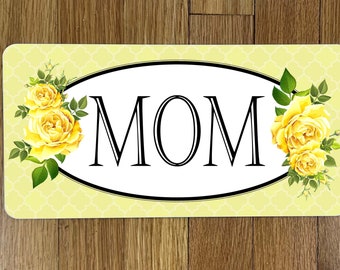 Mom_Yellow_Roses_Wreath Sign