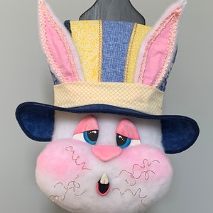 Oswald Bunny Wreath Attachment