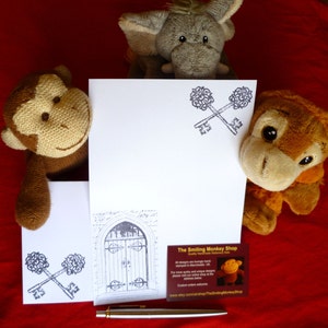 Cross Keys Stationery Set - Cathedral Door Writing Paper & matching envelopes - Letter writing set - Keys Stationery - Quirky gift present