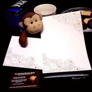 Conjunto de papelería de galletas - Papel de escritura de galletas con sobres premium a juego - Biscuits Letter Writing Set - Quirky Fun Present Gift