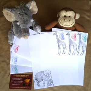 Conjunto de papelaria Safari - Papel de escrita Safari e envelopes correspondentes premium - Conjunto de escrita de cartas da África selvagem - Presente de elefante girafa