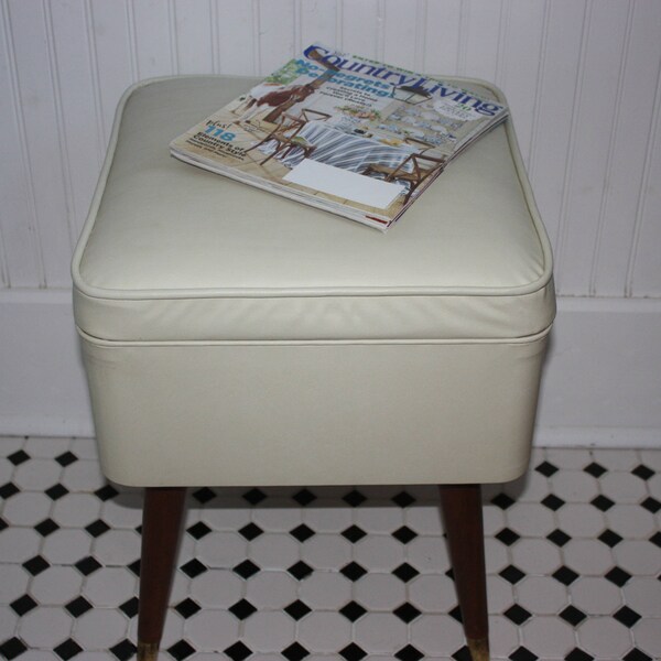 Vintage Storage Ottoman, Cream Vinyl, Mid Century Footstool, Singer, Sewing Storage, Blanket Storage, Magazine Storage, Retro Cream Ottoman