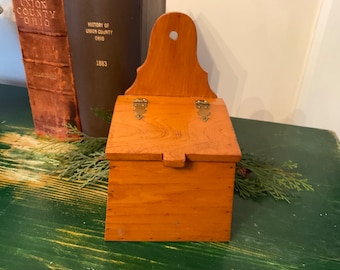 Vintage Wood Salt Box, Wall Mount, Hinged Lid, Decorative Wood Salt Box with Hinged Lid