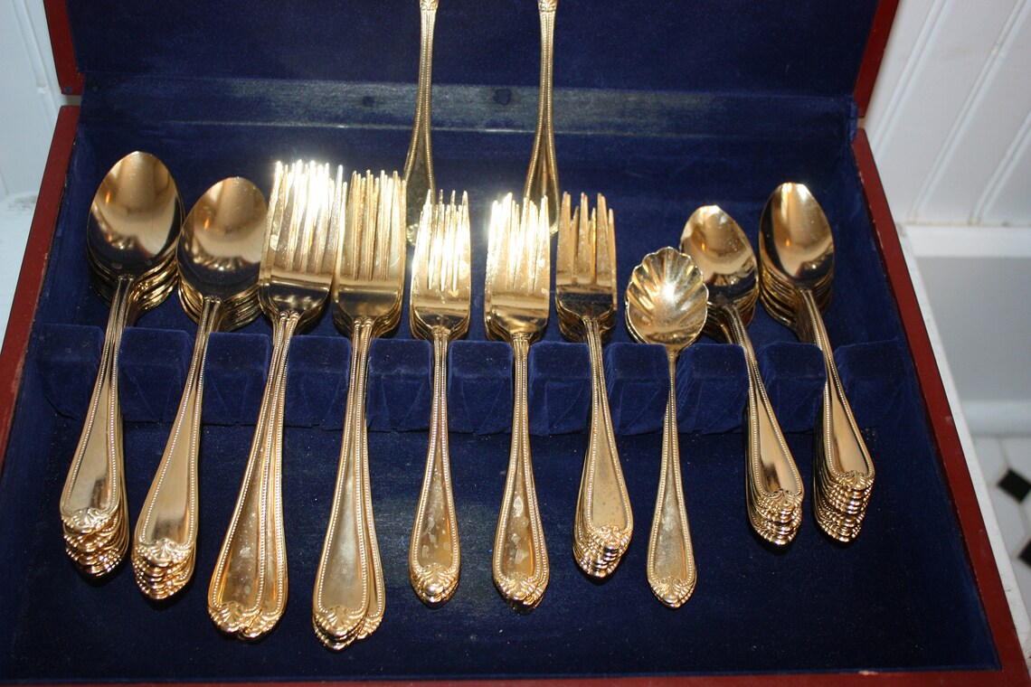 Hampton Silversmiths Gold Electroplated Flatware 90 Piece Etsy